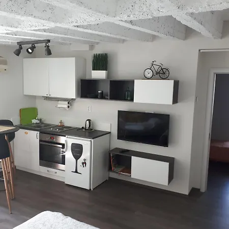 Centre Penthouse Apartment