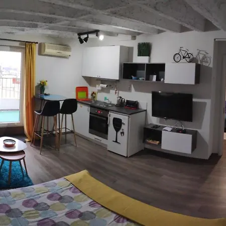Centre Penthouse